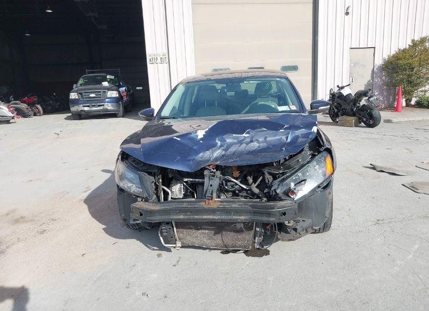Photo 12 of 2012 Volkswagen Passat 2.5L S (VIN 1VWAP7A37CC078471)