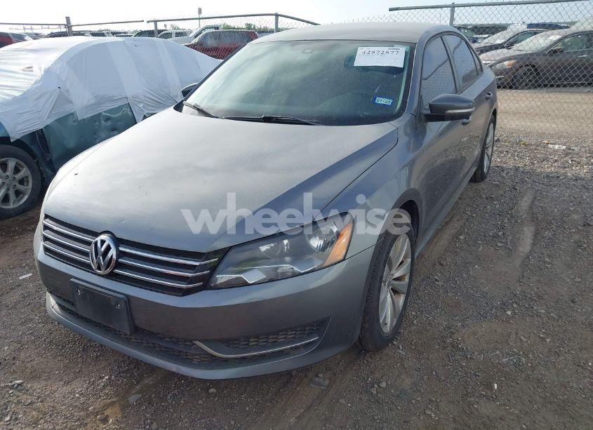 Photo 2 of 2013 Volkswagen Passat 2.5L S (VIN 1VWAP7A37DC031197)