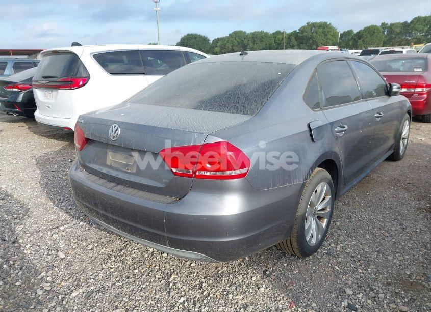 Photo 4 of 2013 Volkswagen Passat 2.5L S (VIN 1VWAP7A37DC031197)