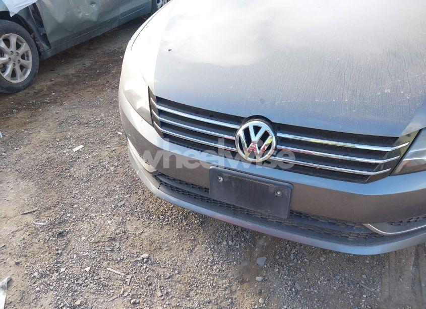 Photo 6 of 2013 Volkswagen Passat 2.5L S (VIN 1VWAP7A37DC031197)