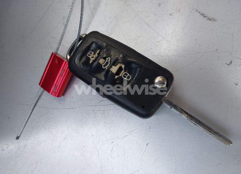 Photo 11 of 2013 Volkswagen Passat 2.5L S (VIN 1VWAP7A37DC053930)