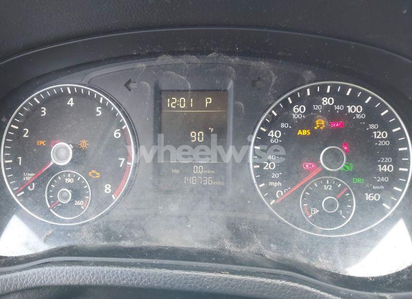 Photo 7 of 2013 Volkswagen Passat 2.5L S (VIN 1VWAP7A37DC053930)