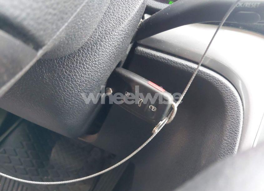 Photo 11 of 2014 Volkswagen Passat 2.5L S (VIN 1VWAP7A37EC005863)