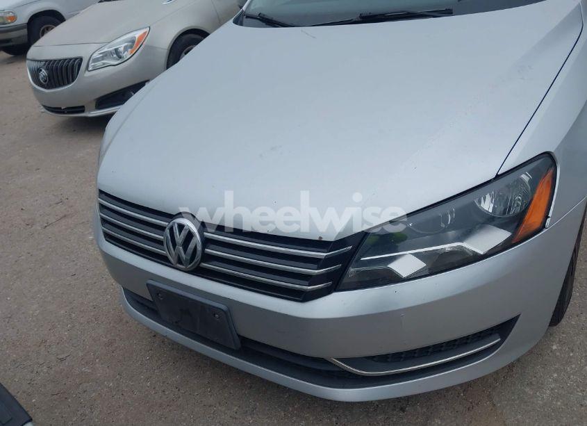 Photo 6 of 2014 Volkswagen Passat 2.5L S (VIN 1VWAP7A37EC005863)
