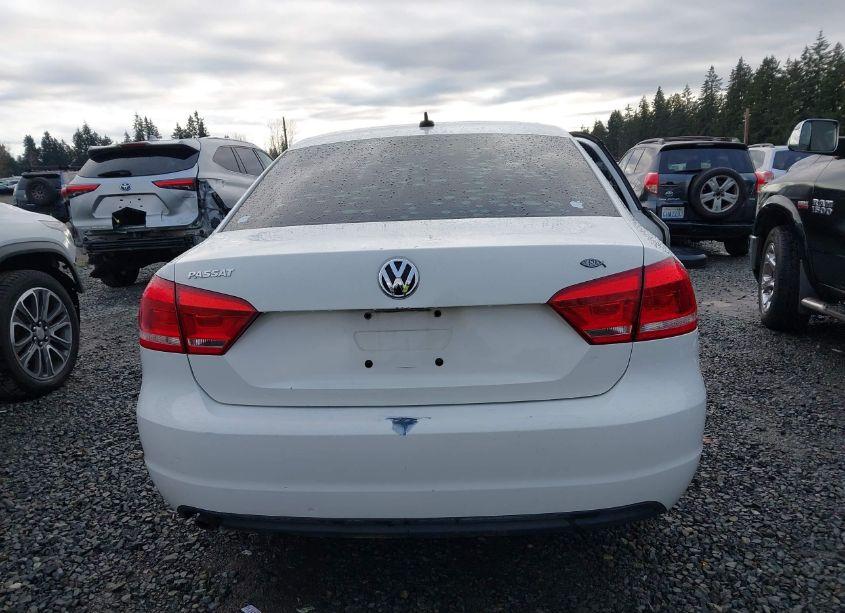 Photo 16 of 2014 Volkswagen Passat 2.5L WOLFSBURG EDITION (VIN 1VWAP7A37EC007161)