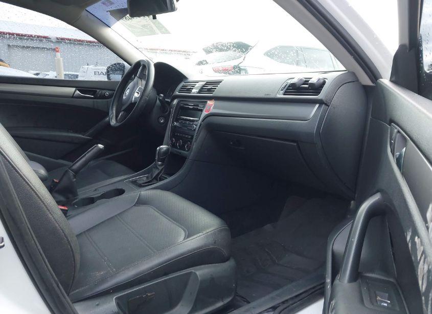 Photo 5 of 2014 Volkswagen Passat 2.5L WOLFSBURG EDITION (VIN 1VWAP7A37EC007161)