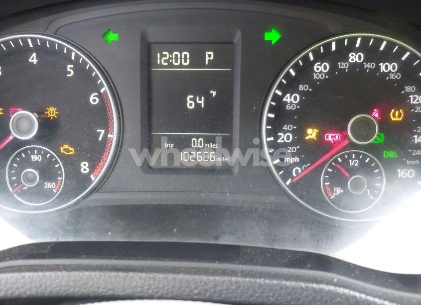 Photo 7 of 2014 Volkswagen Passat 2.5L S (VIN 1VWAP7A37EC018810)