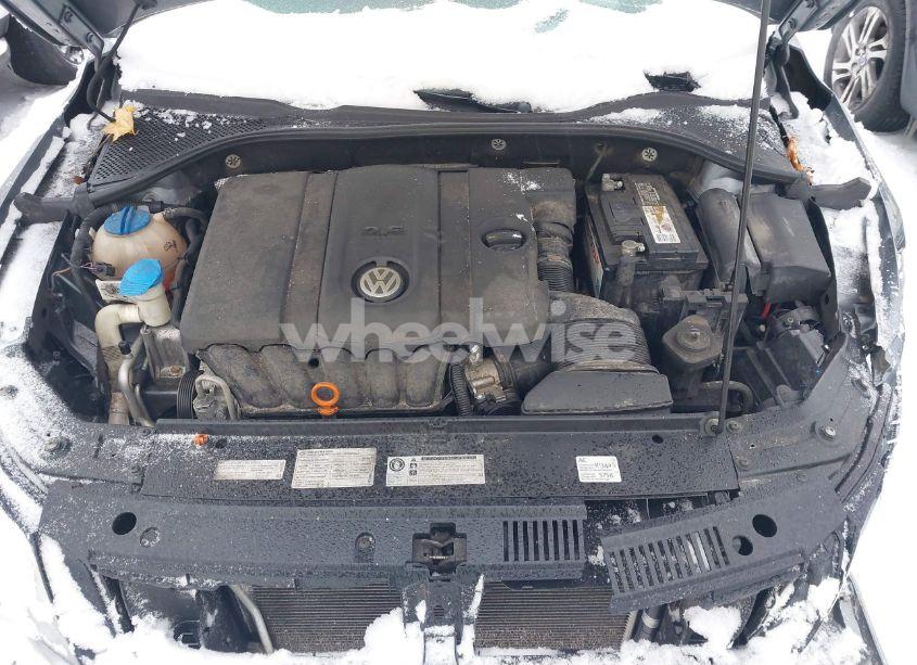 Photo 10 of 2012 Volkswagen Passat 2.5L S (VIN 1VWAP7A38CC015458)