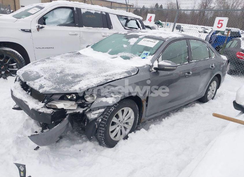 Photo 2 of 2012 Volkswagen Passat 2.5L S (VIN 1VWAP7A38CC015458)