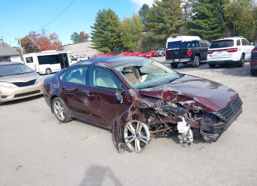 2013 Volkswagen Passat 2.5L WOLFSBURG EDITION (VIN 1VWAP7A38DC136055) main photo