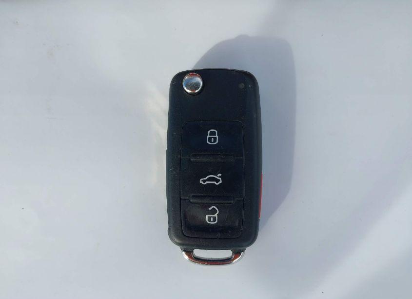 Photo 11 of 2013 Volkswagen Passat 2.5L WOLFSBURG EDITION (VIN 1VWAP7A38DC136055)