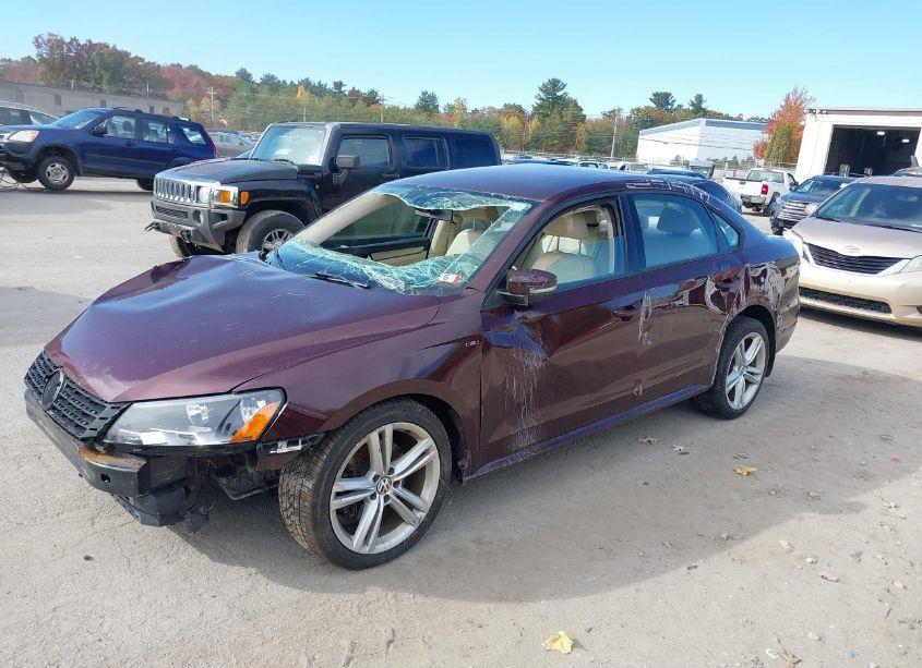 Photo 2 of 2013 Volkswagen Passat 2.5L WOLFSBURG EDITION (VIN 1VWAP7A38DC136055)