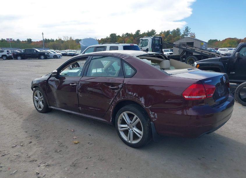 Photo 3 of 2013 Volkswagen Passat 2.5L WOLFSBURG EDITION (VIN 1VWAP7A38DC136055)