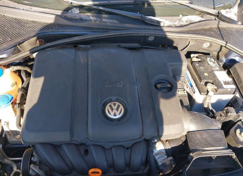 Photo 10 of 2012 Volkswagen Passat 2.5L S (VIN 1VWAP7A39CC019549)