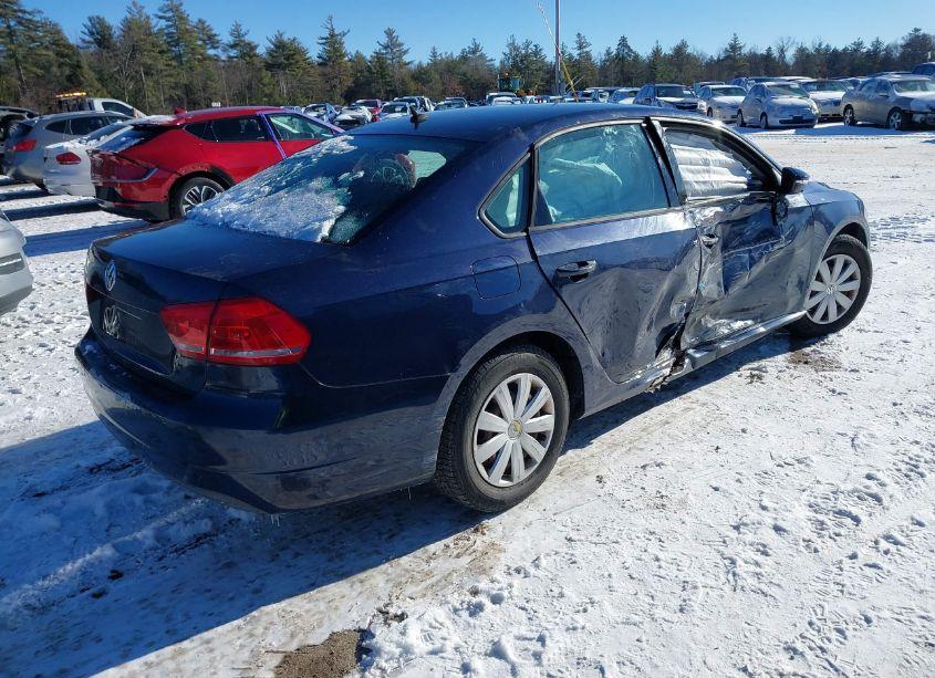 Photo 4 of 2012 Volkswagen Passat 2.5L S (VIN 1VWAP7A39CC019549)