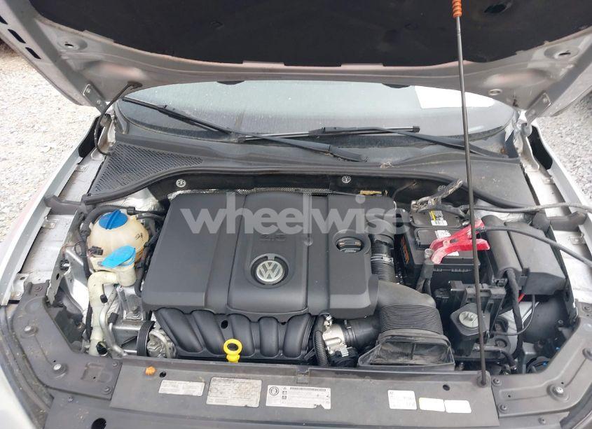 Photo 10 of 2012 Volkswagen Passat 2.5L S (VIN 1VWAP7A39CC068119)