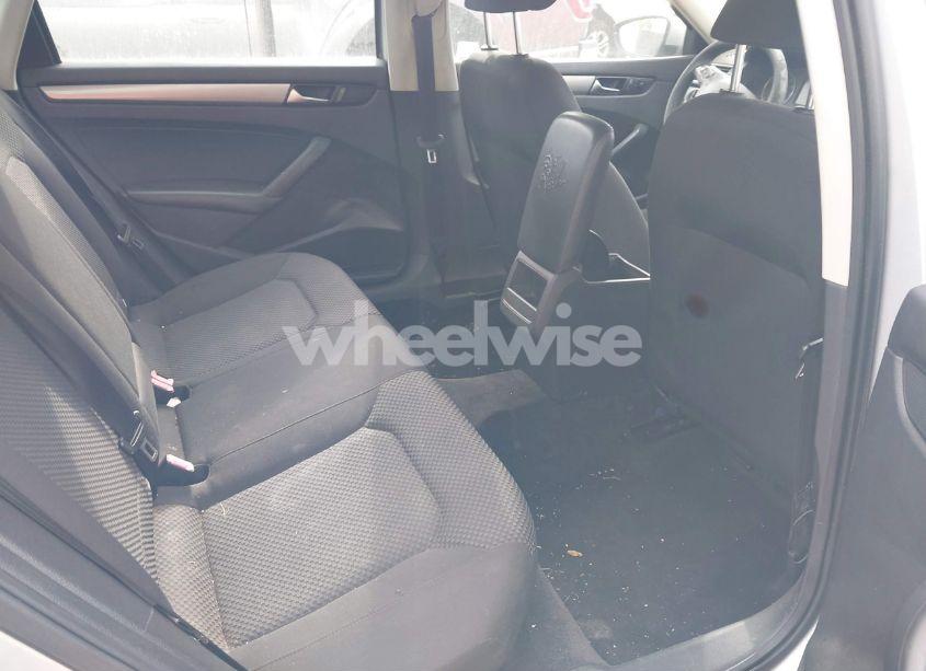 Photo 8 of 2012 Volkswagen Passat 2.5L S (VIN 1VWAP7A39CC068119)