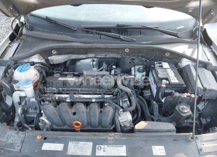Photo 10 of 2012 Volkswagen Passat 2.5L S (VIN 1VWAP7A39CC090539)