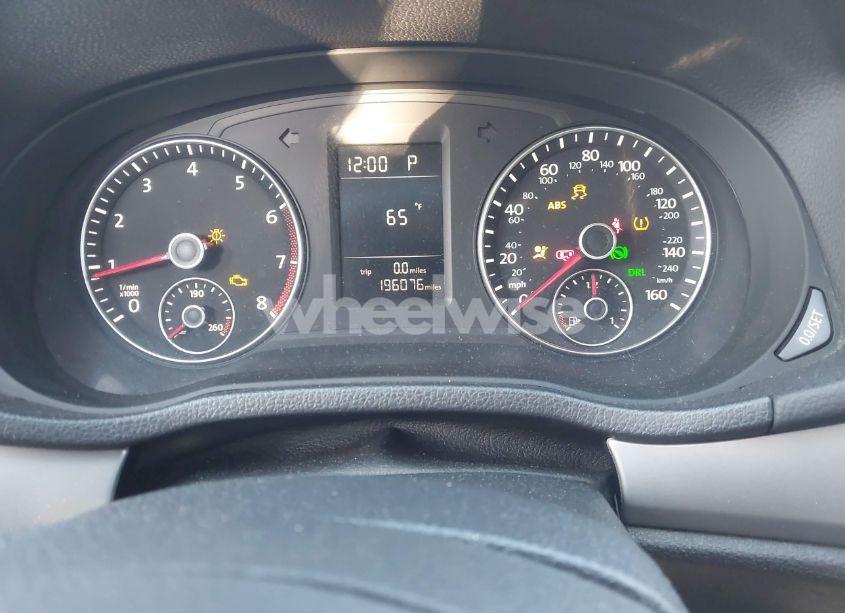 Photo 7 of 2012 Volkswagen Passat 2.5L S (VIN 1VWAP7A39CC090539)
