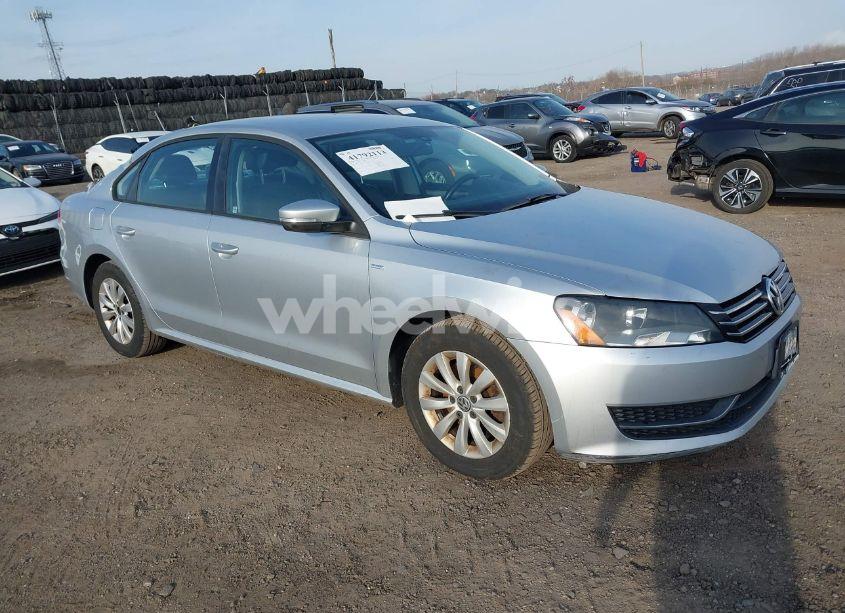 2014 Volkswagen Passat 2.5L WOLFSBURG EDITION (VIN 1VWAP7A39EC016279) main photo