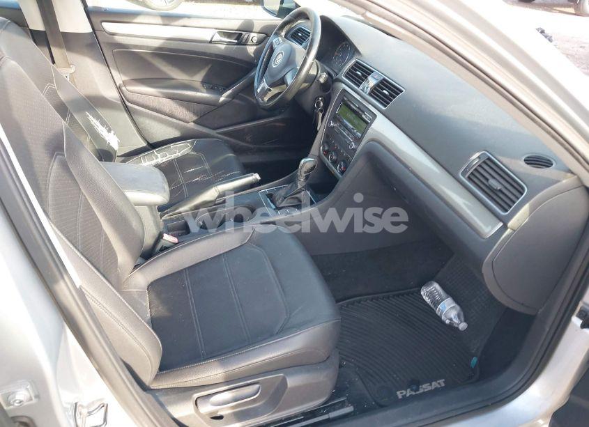 Photo 5 of 2014 Volkswagen Passat 2.5L WOLFSBURG EDITION (VIN 1VWAP7A39EC016279)