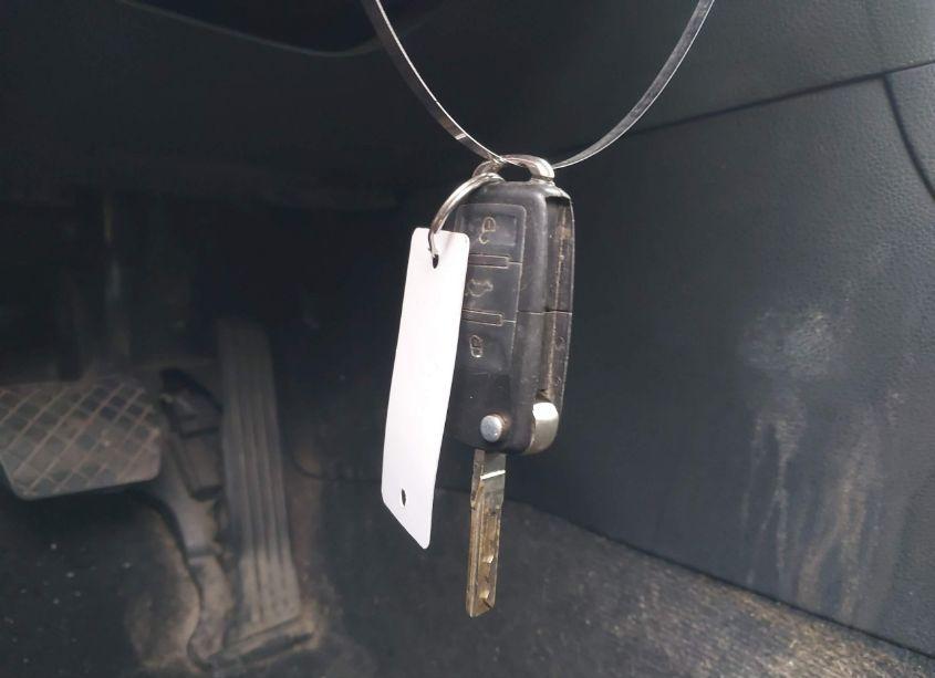 Photo 11 of 2014 Volkswagen Passat 2.5L S (VIN 1VWAP7A39EC021773)