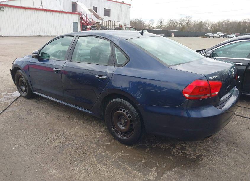 Photo 3 of 2014 Volkswagen Passat 2.5L S (VIN 1VWAP7A39EC021773)