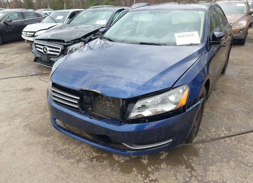 Photo 6 of 2014 Volkswagen Passat 2.5L S (VIN 1VWAP7A39EC021773)