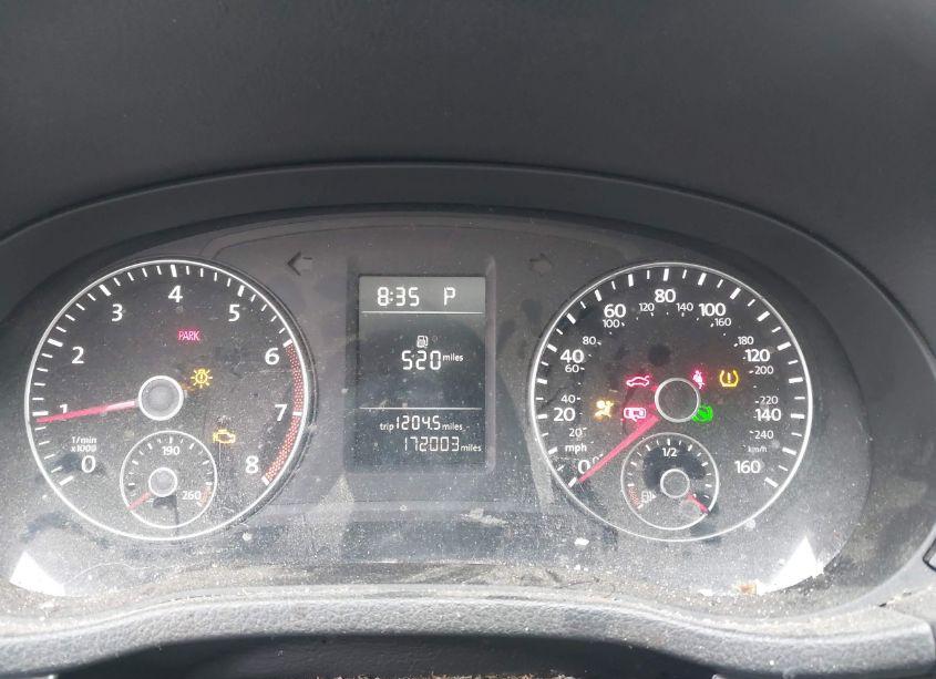 Photo 7 of 2014 Volkswagen Passat 2.5L S (VIN 1VWAP7A39EC021773)