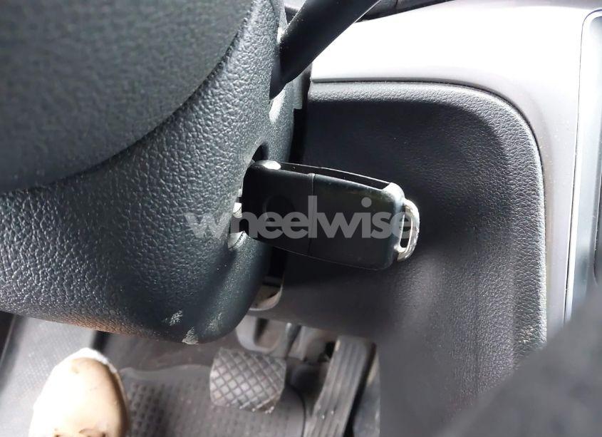 Photo 11 of 2012 Volkswagen Passat 2.5L S (VIN 1VWAP7A3XCC015736)