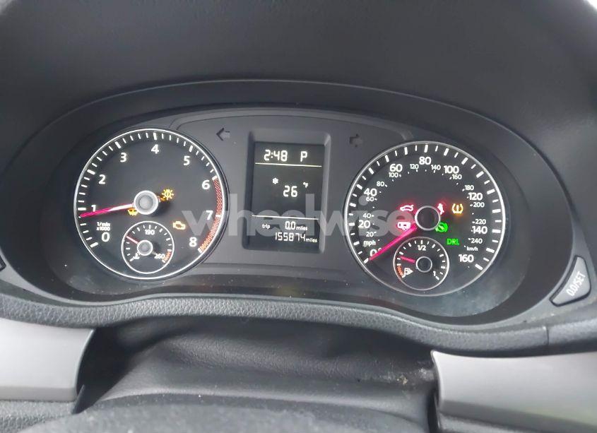 Photo 7 of 2012 Volkswagen Passat 2.5L S (VIN 1VWAP7A3XCC015736)