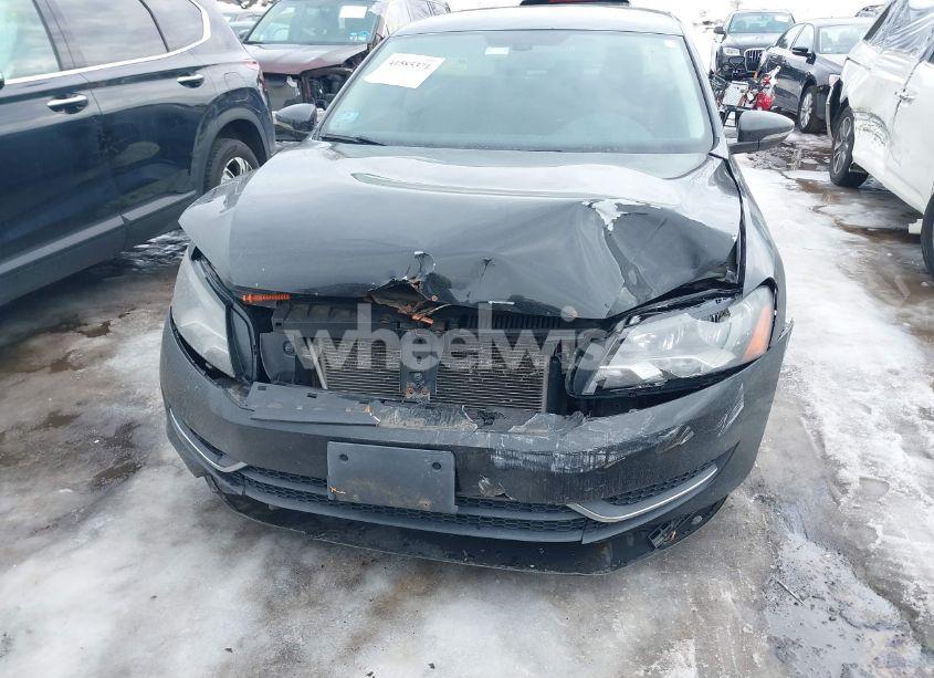 Photo 6 of 2012 Volkswagen Passat 2.5L S (VIN 1VWAP7A3XCC026705)