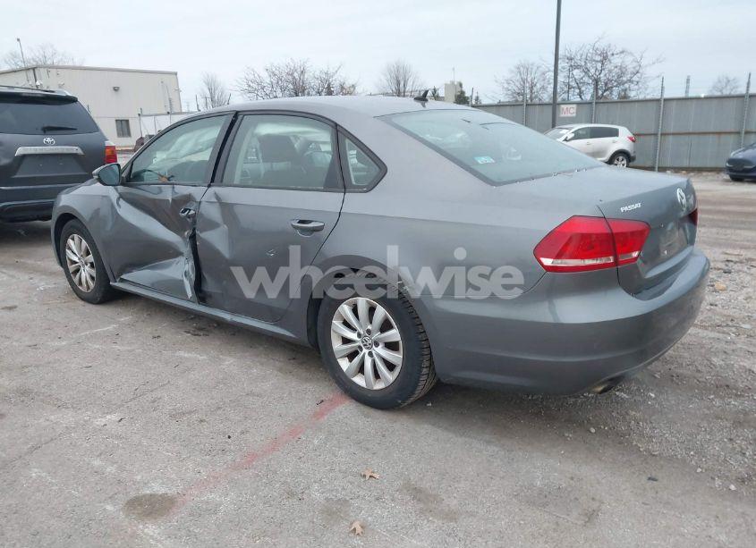Photo 3 of 2012 Volkswagen Passat 2.5L S (VIN 1VWAP7A3XCC034738)
