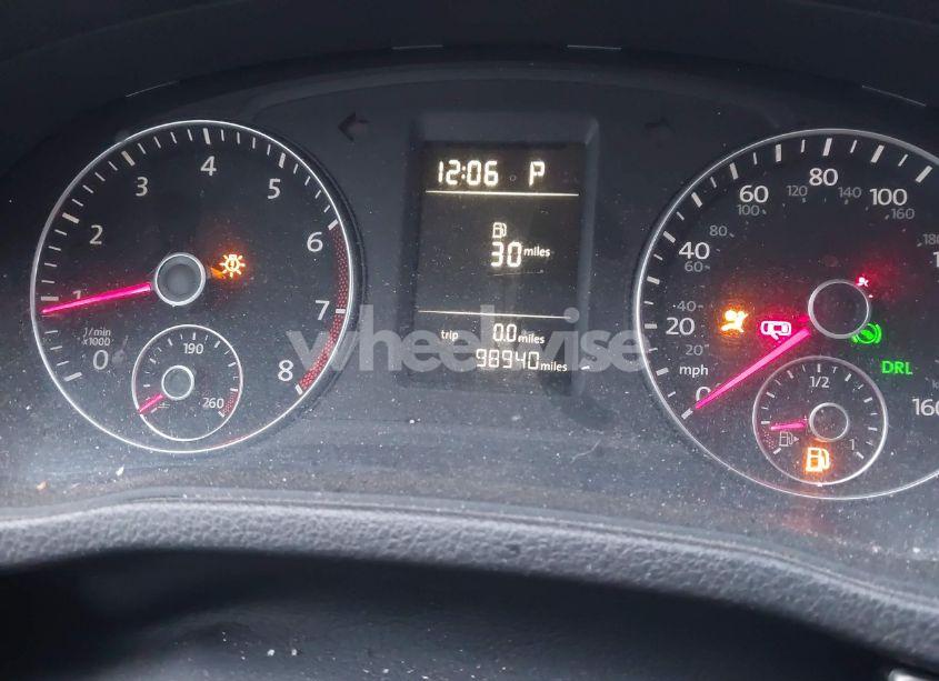 Photo 7 of 2012 Volkswagen Passat 2.5L S (VIN 1VWAP7A3XCC034738)