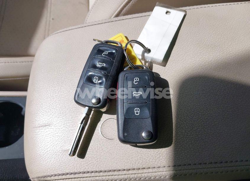 Photo 11 of 2014 Volkswagen Passat 1.8T WOLFSBURG EDITION (VIN 1VWAS7A30EC041800)