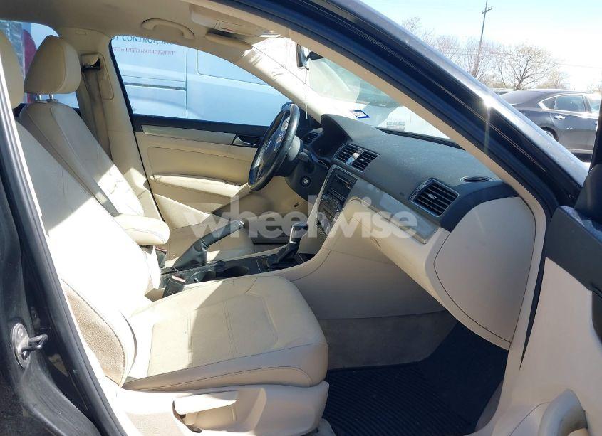 Photo 5 of 2014 Volkswagen Passat 1.8T WOLFSBURG EDITION (VIN 1VWAS7A30EC041800)