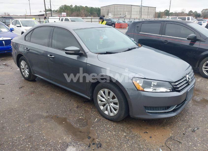 2014 Volkswagen Passat 1.8T WOLFSBURG EDITION (VIN 1VWAS7A30EC077129) main photo