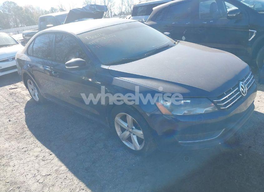 2014 Volkswagen Passat 1.8T WOLFSBURG EDITION (VIN 1VWAS7A30EC106533) main photo