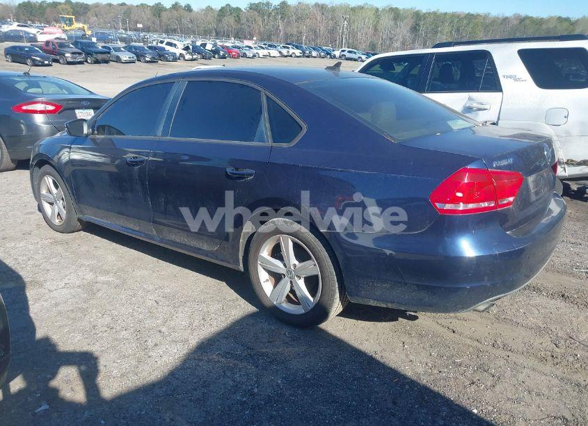 Photo 3 of 2014 Volkswagen Passat 1.8T WOLFSBURG EDITION (VIN 1VWAS7A30EC106533)