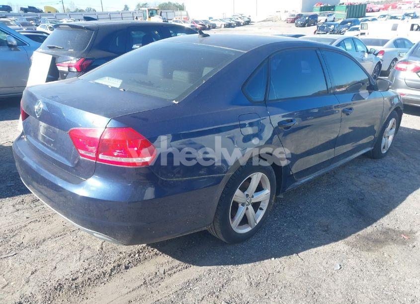 Photo 4 of 2014 Volkswagen Passat 1.8T WOLFSBURG EDITION (VIN 1VWAS7A30EC106533)