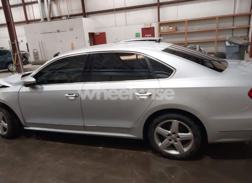Photo 15 of 2016 Volkswagen Passat 1.8T S (VIN 1VWAS7A30GC013577)
