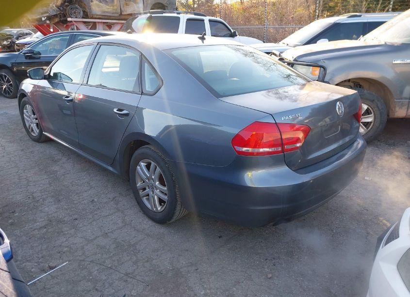 Photo 3 of 2014 Volkswagen Passat 1.8T S (VIN 1VWAS7A31EC056063)