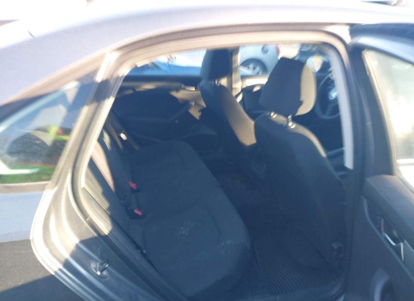 Photo 8 of 2014 Volkswagen Passat 1.8T S (VIN 1VWAS7A31EC056063)