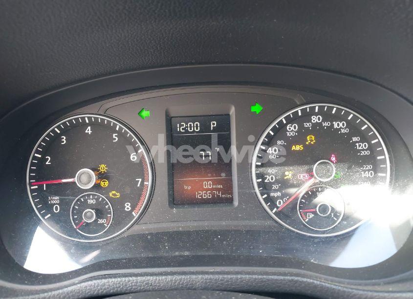 Photo 7 of 2015 Volkswagen Passat 1.8T LIMITED EDITION (VIN 1VWAS7A31FC099562)