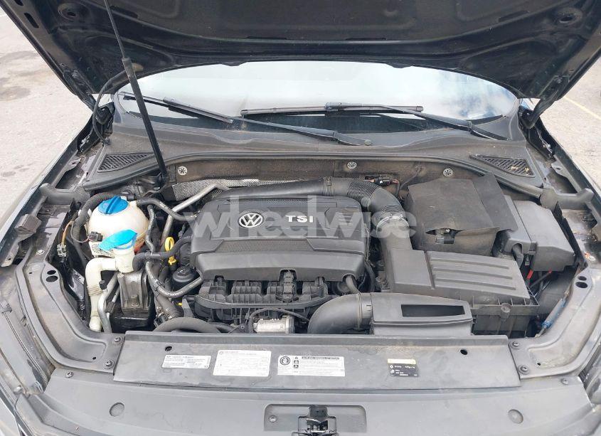 Photo 10 of 2016 Volkswagen Passat 1.8T S (VIN 1VWAS7A31GC029884)