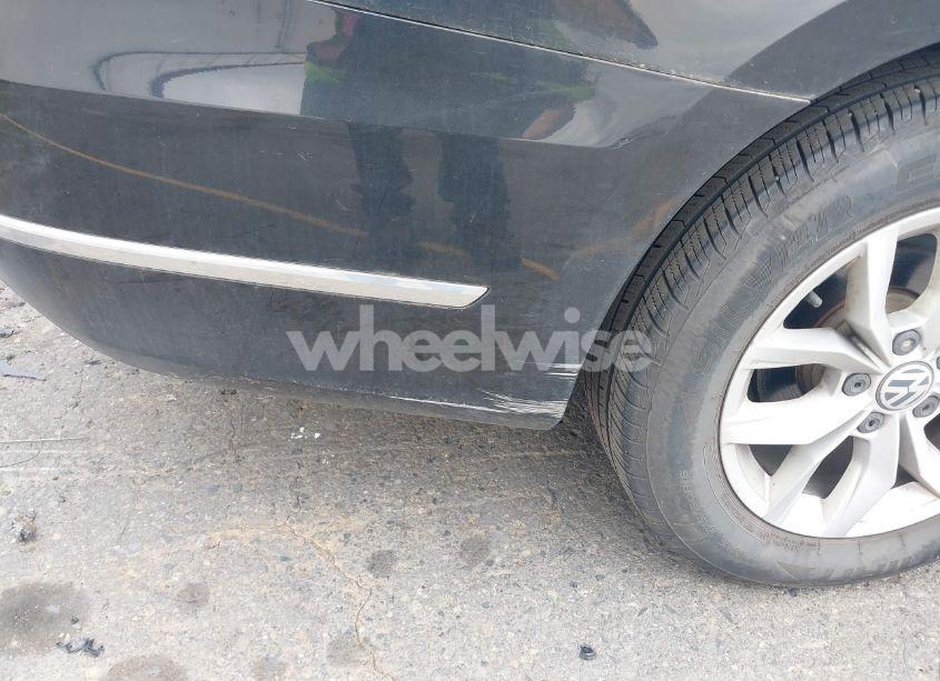 Photo 6 of 2016 Volkswagen Passat 1.8T S (VIN 1VWAS7A31GC029884)