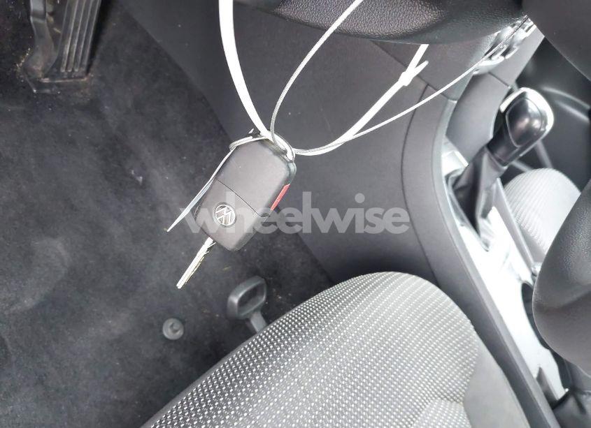 Photo 11 of 2016 Volkswagen Passat 1.8T S (VIN 1VWAS7A31GC064828)