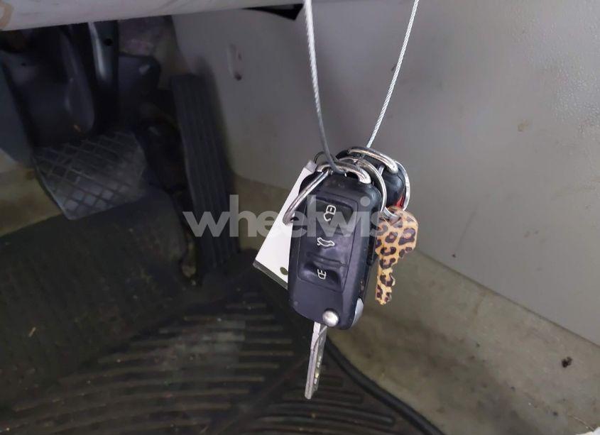 Photo 11 of 2014 Volkswagen Passat 1.8T WOLFSBURG EDITION (VIN 1VWAS7A32EC036193)