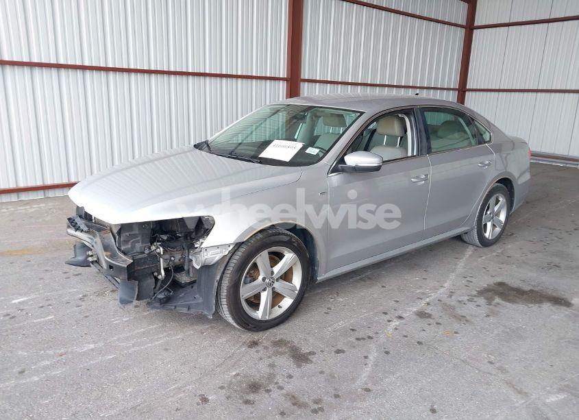 Photo 2 of 2014 Volkswagen Passat 1.8T WOLFSBURG EDITION (VIN 1VWAS7A32EC036193)