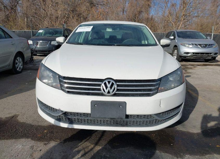 Photo 6 of 2014 Volkswagen Passat 1.8T S (VIN 1VWAS7A32EC108865)